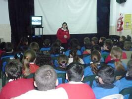 Operation Lifesaver vonlunteers in a school